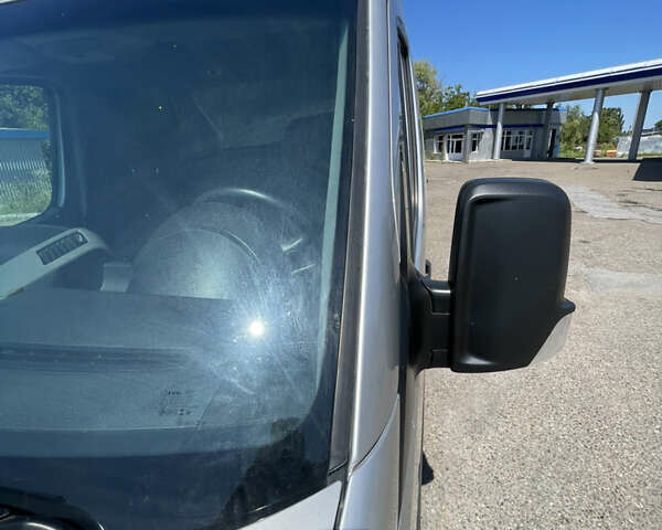 Сірий Мерседес Sprinter, об'ємом двигуна 2.2 л та пробігом 300 тис. км за 20200 $, фото 45 на Automoto.ua