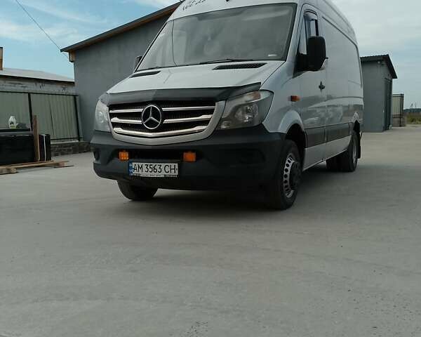 Серый Мерседес Sprinter, объемом двигателя 3 л и пробегом 516 тыс. км за 20000 $, фото 12 на Automoto.ua