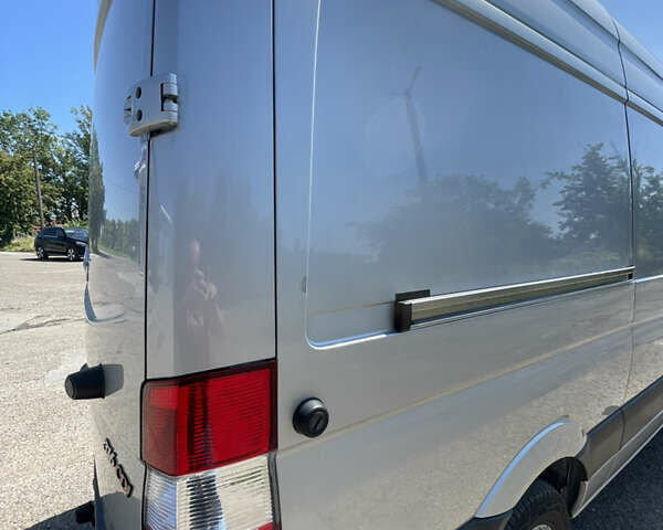 Сірий Мерседес Sprinter, об'ємом двигуна 2.2 л та пробігом 300 тис. км за 20200 $, фото 32 на Automoto.ua
