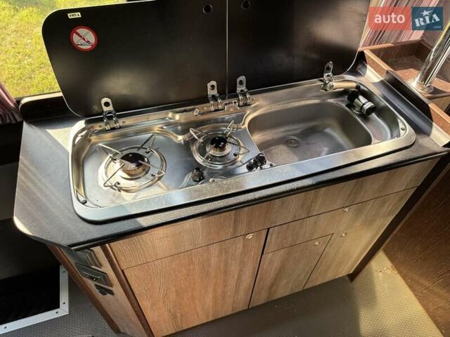 Серый Мерседес Sprinter, объемом двигателя 2.14 л и пробегом 390 тыс. км за 30000 $, фото 38 на Automoto.ua