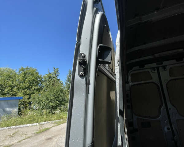 Сірий Мерседес Sprinter, об'ємом двигуна 2.2 л та пробігом 300 тис. км за 20200 $, фото 70 на Automoto.ua