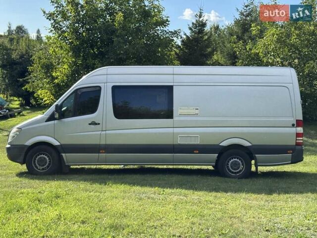 Серый Мерседес Sprinter, объемом двигателя 2.14 л и пробегом 390 тыс. км за 30000 $, фото 12 на Automoto.ua