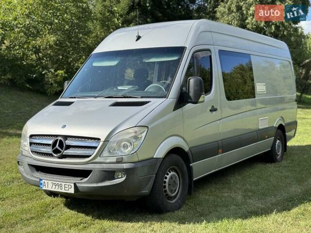 Серый Мерседес Sprinter, объемом двигателя 2.14 л и пробегом 390 тыс. км за 30000 $, фото 13 на Automoto.ua
