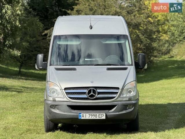 Серый Мерседес Sprinter, объемом двигателя 2.14 л и пробегом 390 тыс. км за 30000 $, фото 2 на Automoto.ua