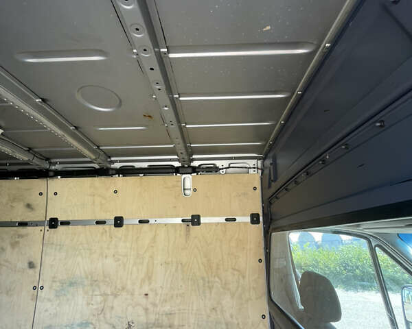 Сірий Мерседес Sprinter, об'ємом двигуна 2.2 л та пробігом 300 тис. км за 20200 $, фото 82 на Automoto.ua