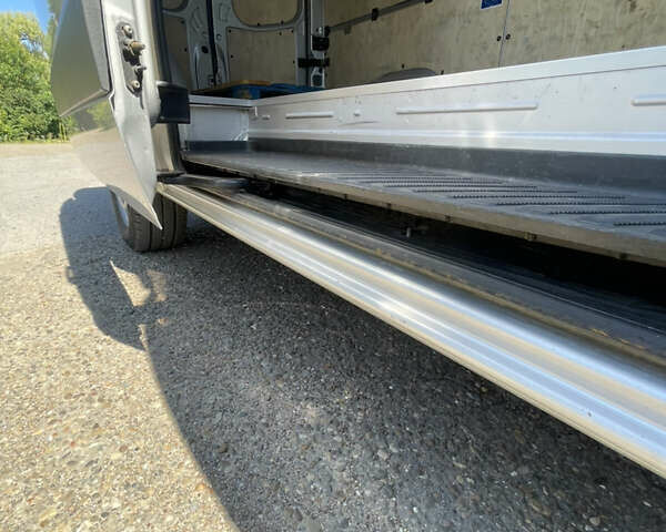 Сірий Мерседес Sprinter, об'ємом двигуна 2.2 л та пробігом 300 тис. км за 20200 $, фото 74 на Automoto.ua
