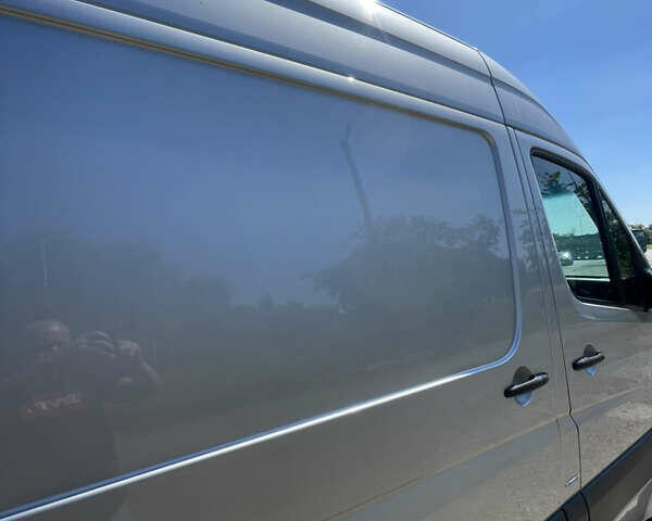 Сірий Мерседес Sprinter, об'ємом двигуна 2.2 л та пробігом 300 тис. км за 20200 $, фото 36 на Automoto.ua