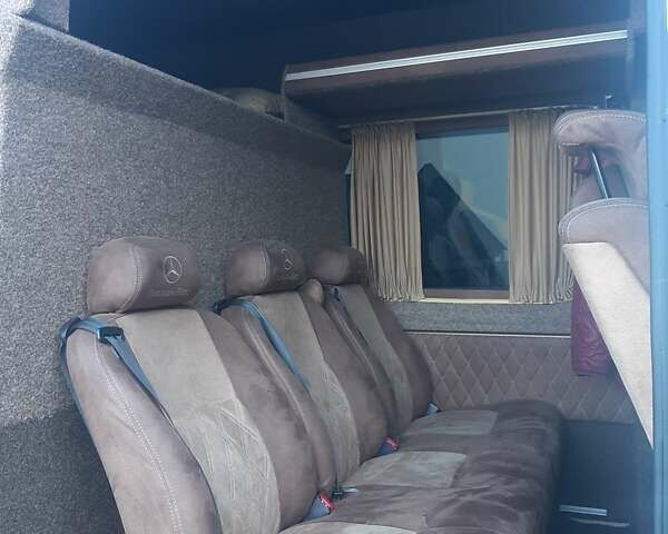 Серый Мерседес Sprinter, объемом двигателя 2.99 л и пробегом 3 тыс. км за 25000 $, фото 2 на Automoto.ua