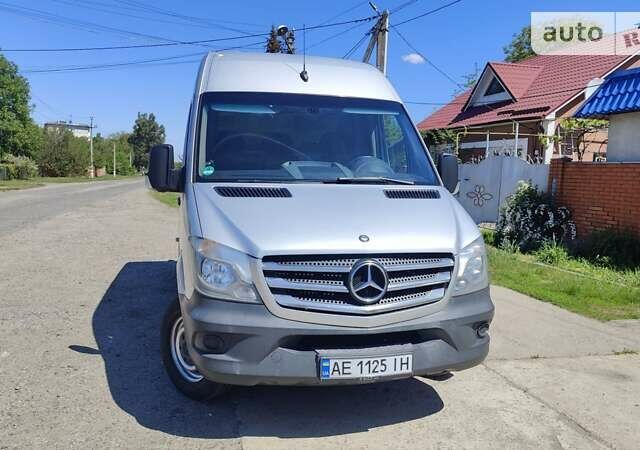 Серый Мерседес Sprinter, объемом двигателя 2.2 л и пробегом 296 тыс. км за 14800 $, фото 14 на Automoto.ua