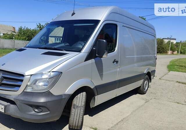 Серый Мерседес Sprinter, объемом двигателя 2.2 л и пробегом 296 тыс. км за 14800 $, фото 12 на Automoto.ua