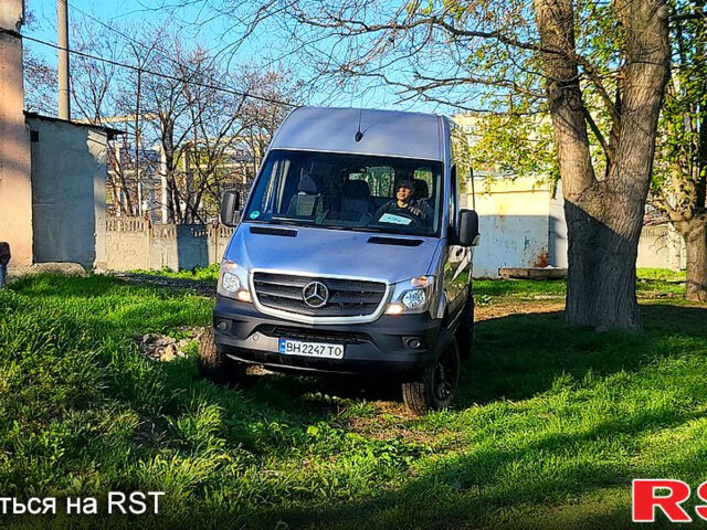 Сірий Мерседес Sprinter, об'ємом двигуна 3 л та пробігом 101 тис. км за 36500 $, фото 3 на Automoto.ua