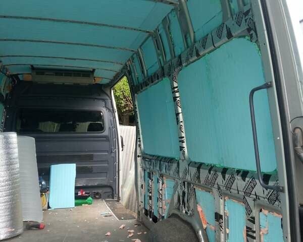 Сірий Мерседес Sprinter, об'ємом двигуна 2.69 л та пробігом 495 тис. км за 19000 $, фото 10 на Automoto.ua