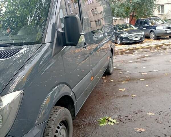 Сірий Мерседес Sprinter, об'ємом двигуна 2.14 л та пробігом 249 тис. км за 17000 $, фото 2 на Automoto.ua