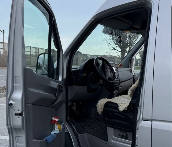 Сірий Мерседес Sprinter, об'ємом двигуна 2.1 л та пробігом 290 тис. км за 15200 $, фото 7 на Automoto.ua