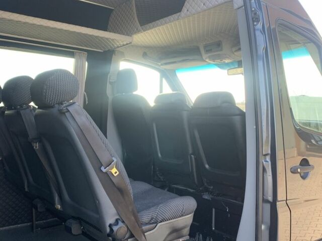Серый Мерседес Sprinter, объемом двигателя 3 л и пробегом 270 тыс. км за 32900 $, фото 7 на Automoto.ua