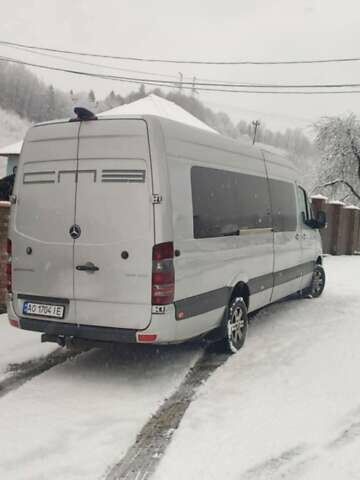 Серый Мерседес Sprinter, объемом двигателя 2.2 л и пробегом 585 тыс. км за 22500 $, фото 5 на Automoto.ua