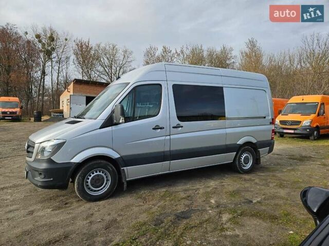 Серый Мерседес Sprinter, объемом двигателя 2.2 л и пробегом 206 тыс. км за 19399 $, фото 6 на Automoto.ua