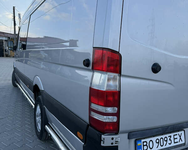Сірий Мерседес Sprinter, об'ємом двигуна 2.99 л та пробігом 412 тис. км за 36500 $, фото 7 на Automoto.ua