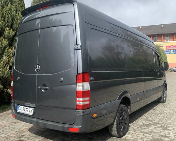 Сірий Мерседес Sprinter, об'ємом двигуна 2.2 л та пробігом 461 тис. км за 15500 $, фото 4 на Automoto.ua