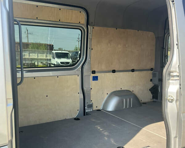 Серый Мерседес Sprinter, объемом двигателя 2.2 л и пробегом 207 тыс. км за 18999 $, фото 9 на Automoto.ua