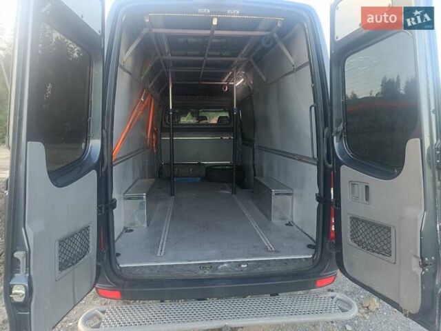 Серый Мерседес Sprinter, объемом двигателя 3 л и пробегом 320 тыс. км за 32000 $, фото 11 на Automoto.ua