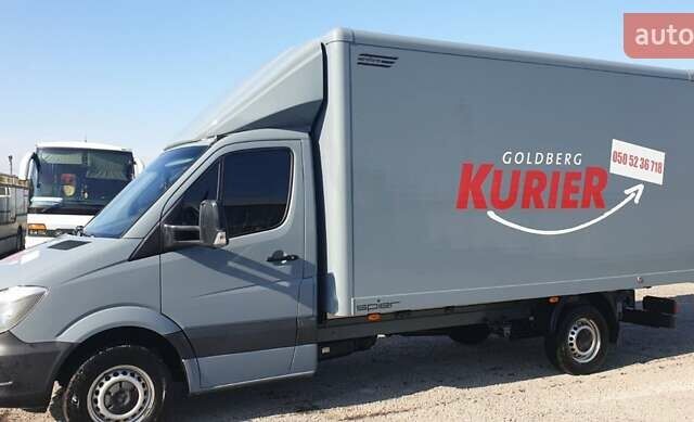 Серый Мерседес Sprinter, объемом двигателя 2.1 л и пробегом 435 тыс. км за 17500 $, фото 1 на Automoto.ua