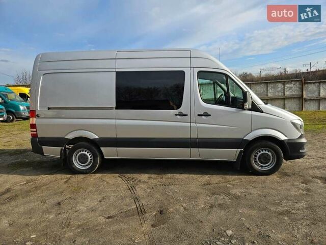 Серый Мерседес Sprinter, объемом двигателя 2.2 л и пробегом 206 тыс. км за 19399 $, фото 7 на Automoto.ua