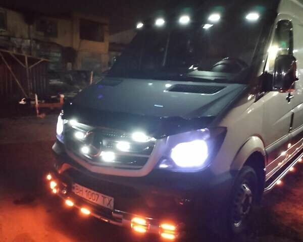 Сірий Мерседес Sprinter, об'ємом двигуна 3 л та пробігом 285 тис. км за 40000 $, фото 31 на Automoto.ua