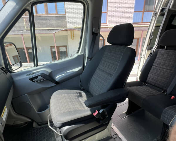 Сірий Мерседес Sprinter, об'ємом двигуна 2.14 л та пробігом 46 тис. км за 30500 $, фото 19 на Automoto.ua