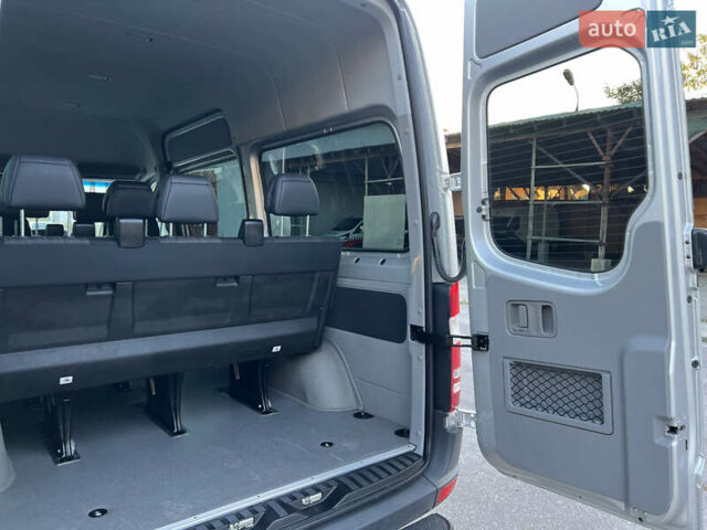 Сірий Мерседес Sprinter, об'ємом двигуна 2.2 л та пробігом 268 тис. км за 23900 $, фото 9 на Automoto.ua