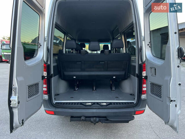 Сірий Мерседес Sprinter, об'ємом двигуна 2.2 л та пробігом 268 тис. км за 23900 $, фото 7 на Automoto.ua