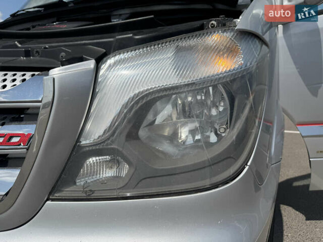 Сірий Мерседес Sprinter, об'ємом двигуна 2.2 л та пробігом 266 тис. км за 20000 $, фото 40 на Automoto.ua