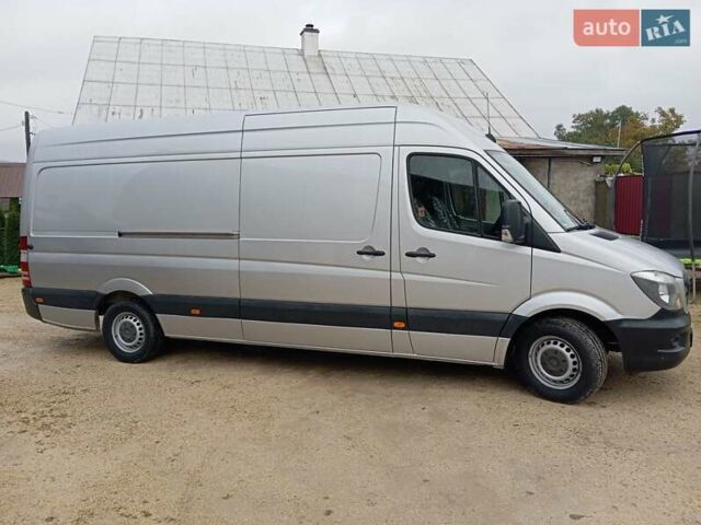 Мерседес Sprinter 2016 в Кременце на Automoto.ua Серый Мерседес Sprinter, объемом двигателя 2.2 л и пробегом 268 тыс. км за 20200 $, фото 4 на Automoto.ua