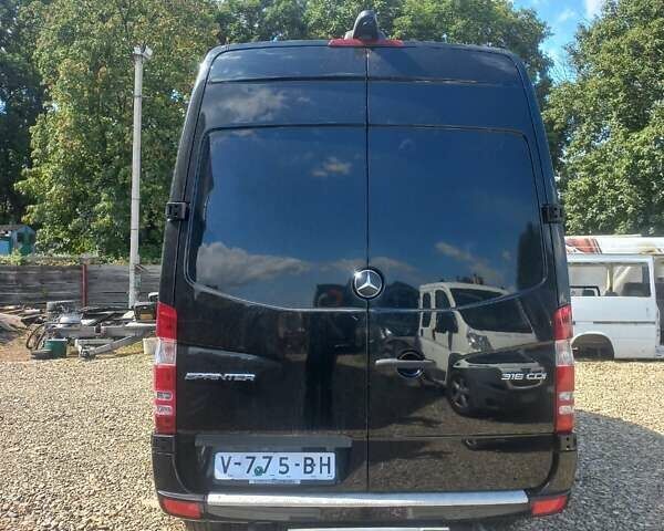 Серый Мерседес Sprinter, объемом двигателя 2.2 л и пробегом 242 тыс. км за 19800 $, фото 21 на Automoto.ua