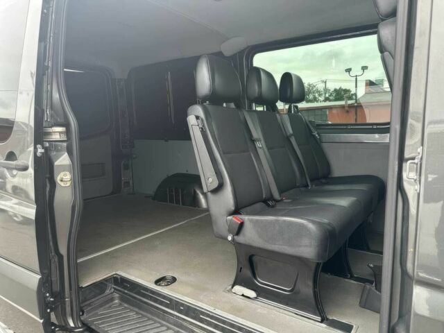 Серый Мерседес Sprinter, объемом двигателя 3 л и пробегом 126 тыс. км за 11600 $, фото 16 на Automoto.ua