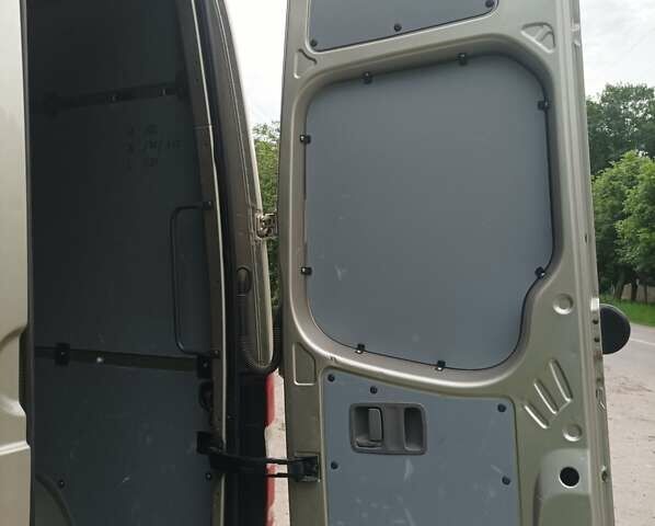 Мерседес Sprinter 2016 у Сумах на Automoto.ua Сірий Мерседес Sprinter, об'ємом двигуна 2.2 л та пробігом 318 тис. км за 18500 $, фото 25 на Automoto.ua