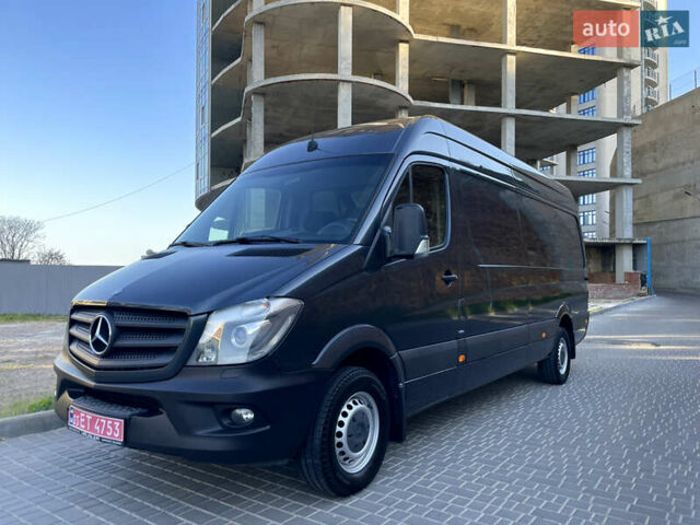 Серый Мерседес Sprinter, объемом двигателя 3 л и пробегом 380 тыс. км за 24999 $, фото 4 на Automoto.ua