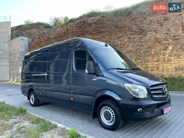 Серый Мерседес Sprinter, объемом двигателя 3 л и пробегом 380 тыс. км за 24999 $, фото 82 на Automoto.ua