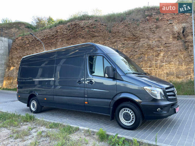 Серый Мерседес Sprinter, объемом двигателя 3 л и пробегом 380 тыс. км за 24999 $, фото 83 на Automoto.ua