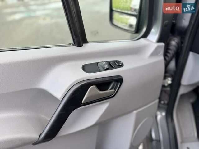 Серый Мерседес Sprinter, объемом двигателя 2.2 л и пробегом 264 тыс. км за 22900 $, фото 20 на Automoto.ua