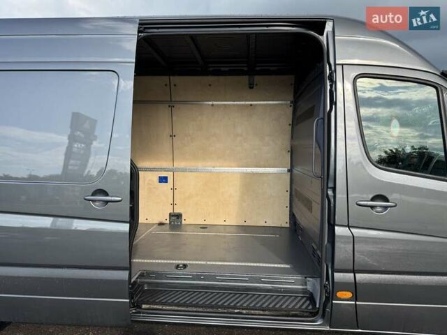 Серый Мерседес Sprinter, объемом двигателя 2.2 л и пробегом 264 тыс. км за 22900 $, фото 50 на Automoto.ua