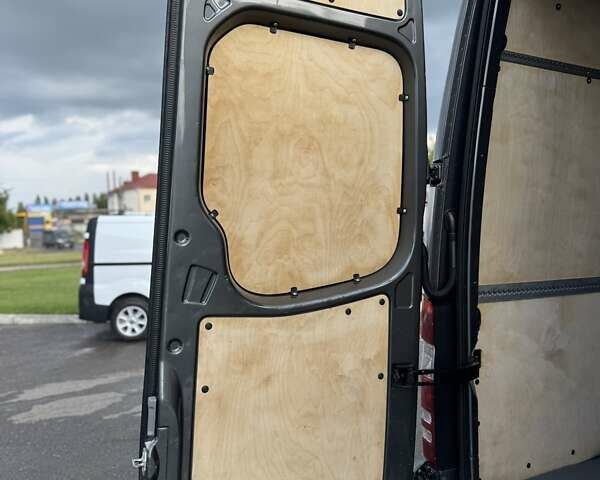 Серый Мерседес Sprinter, объемом двигателя 2.2 л и пробегом 264 тыс. км за 22900 $, фото 42 на Automoto.ua