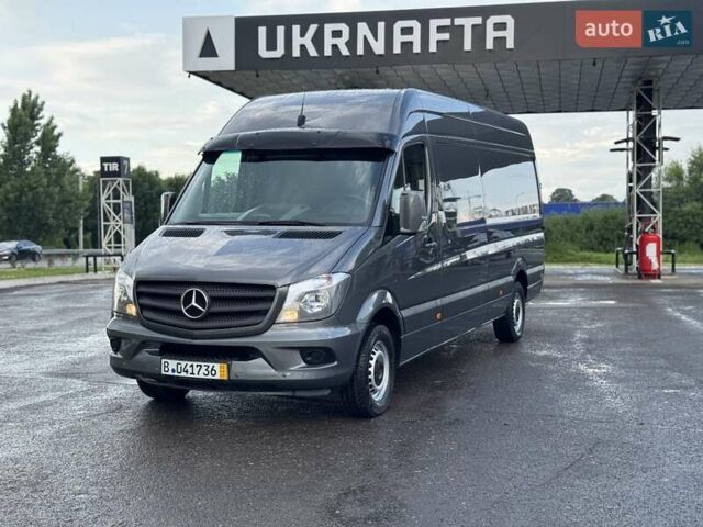 Серый Мерседес Sprinter, объемом двигателя 2.2 л и пробегом 264 тыс. км за 22900 $, фото 4 на Automoto.ua