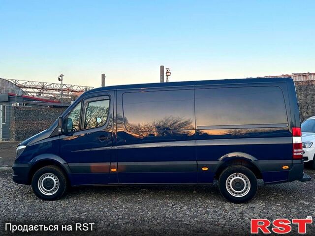 Серый Мерседес Sprinter, объемом двигателя 2.5 л и пробегом 285 тыс. км за 18500 $, фото 7 на Automoto.ua
