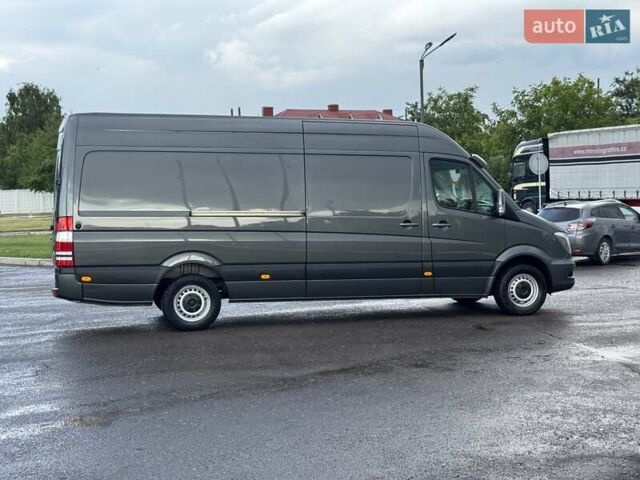 Серый Мерседес Sprinter, объемом двигателя 2.2 л и пробегом 264 тыс. км за 22900 $, фото 13 на Automoto.ua