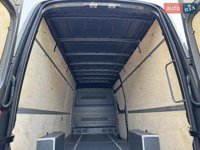 Серый Мерседес Sprinter, объемом двигателя 2.2 л и пробегом 264 тыс. км за 22900 $, фото 48 на Automoto.ua