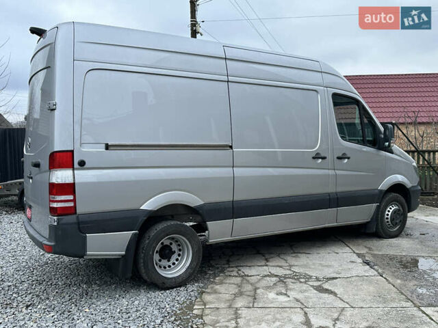 Серый Мерседес Sprinter, объемом двигателя 2.2 л и пробегом 231 тыс. км за 23300 $, фото 2 на Automoto.ua