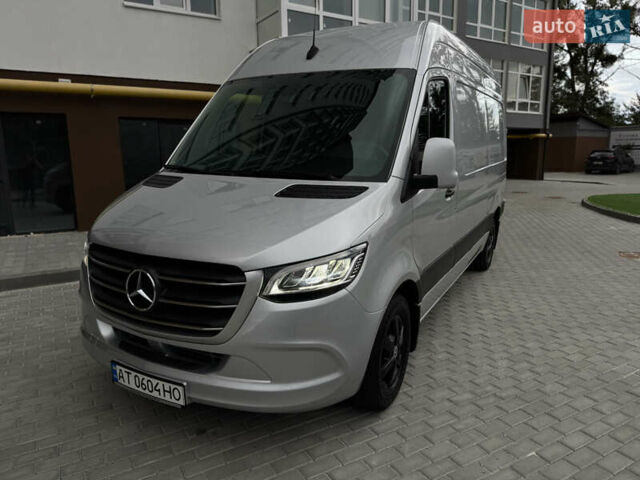Серый Мерседес Sprinter, объемом двигателя 2.14 л и пробегом 288 тыс. км за 23500 $, фото 8 на Automoto.ua