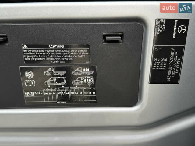 Серый Мерседес Sprinter, объемом двигателя 2.14 л и пробегом 288 тыс. км за 23500 $, фото 21 на Automoto.ua
