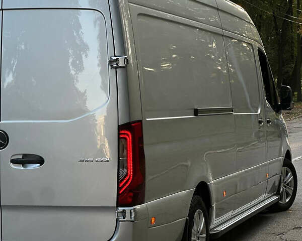Сірий Мерседес Sprinter, об'ємом двигуна 2.1 л та пробігом 498 тис. км за 28000 $, фото 14 на Automoto.ua